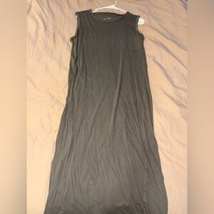 Universal Thread Sleeveless Grey Midi Dress